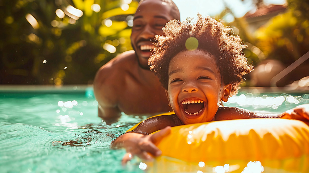 enfant-parent-piscine