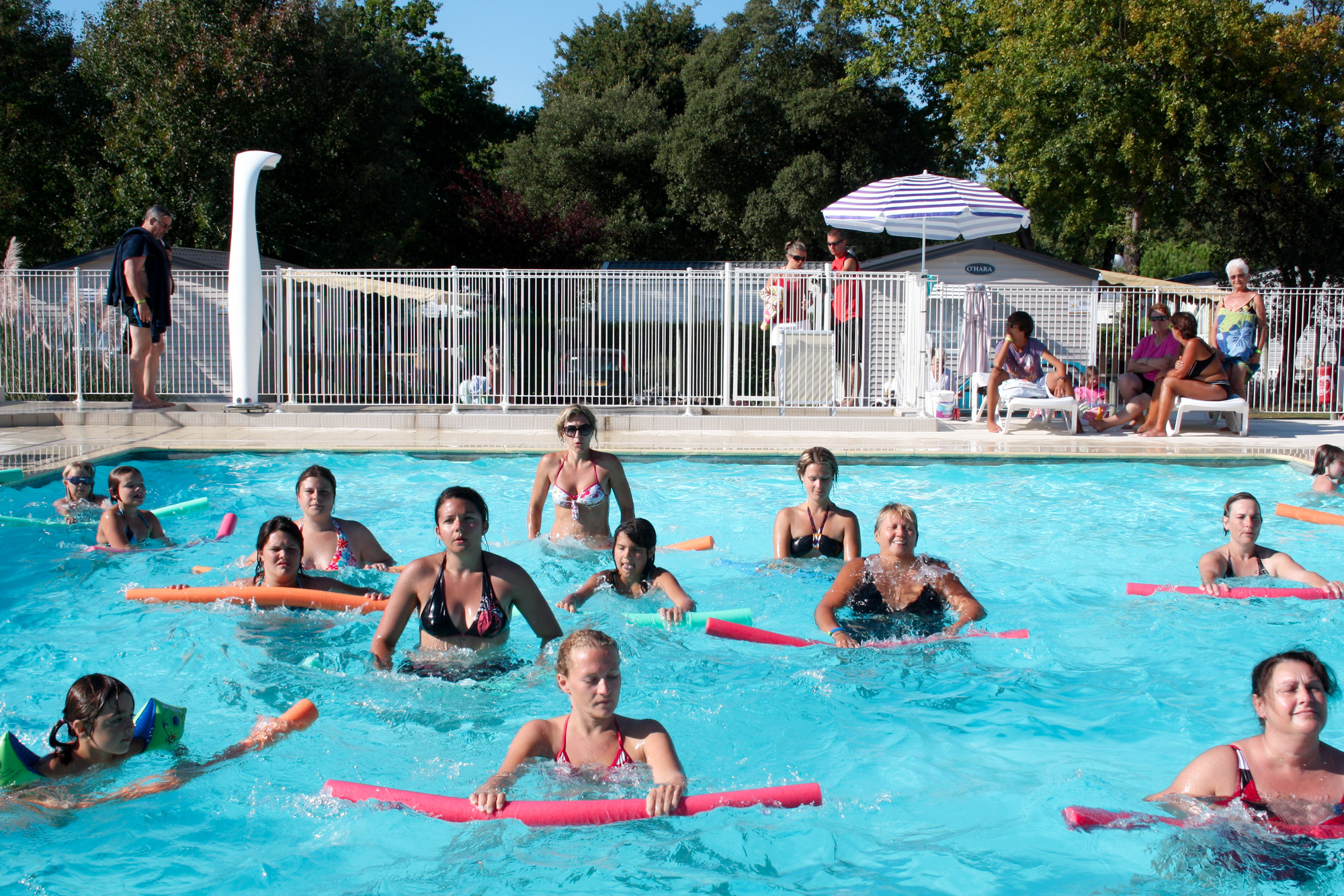 piscine-activite-2000