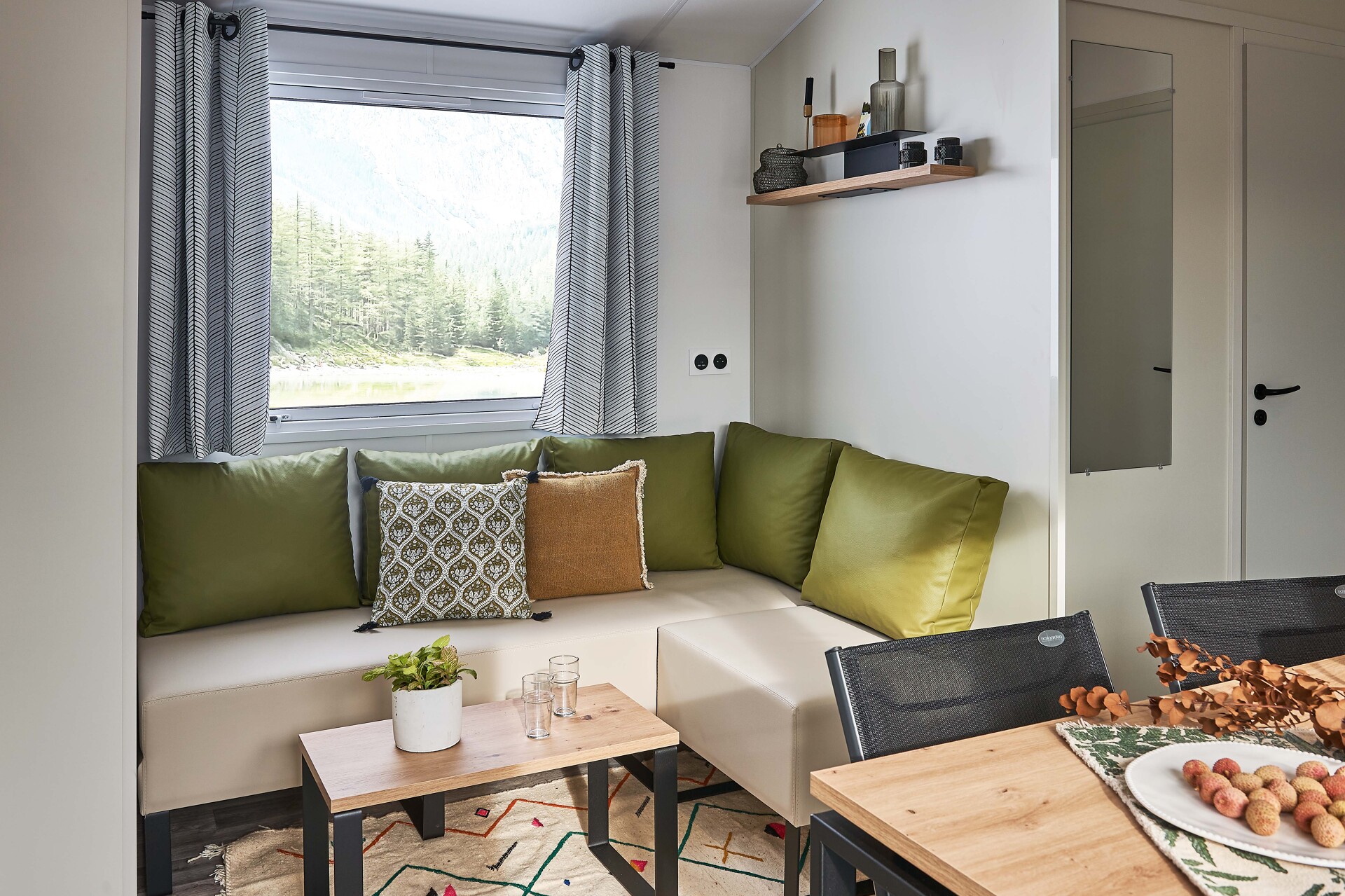 BAHIA-873-SALON 2-5H.jpg-1920px